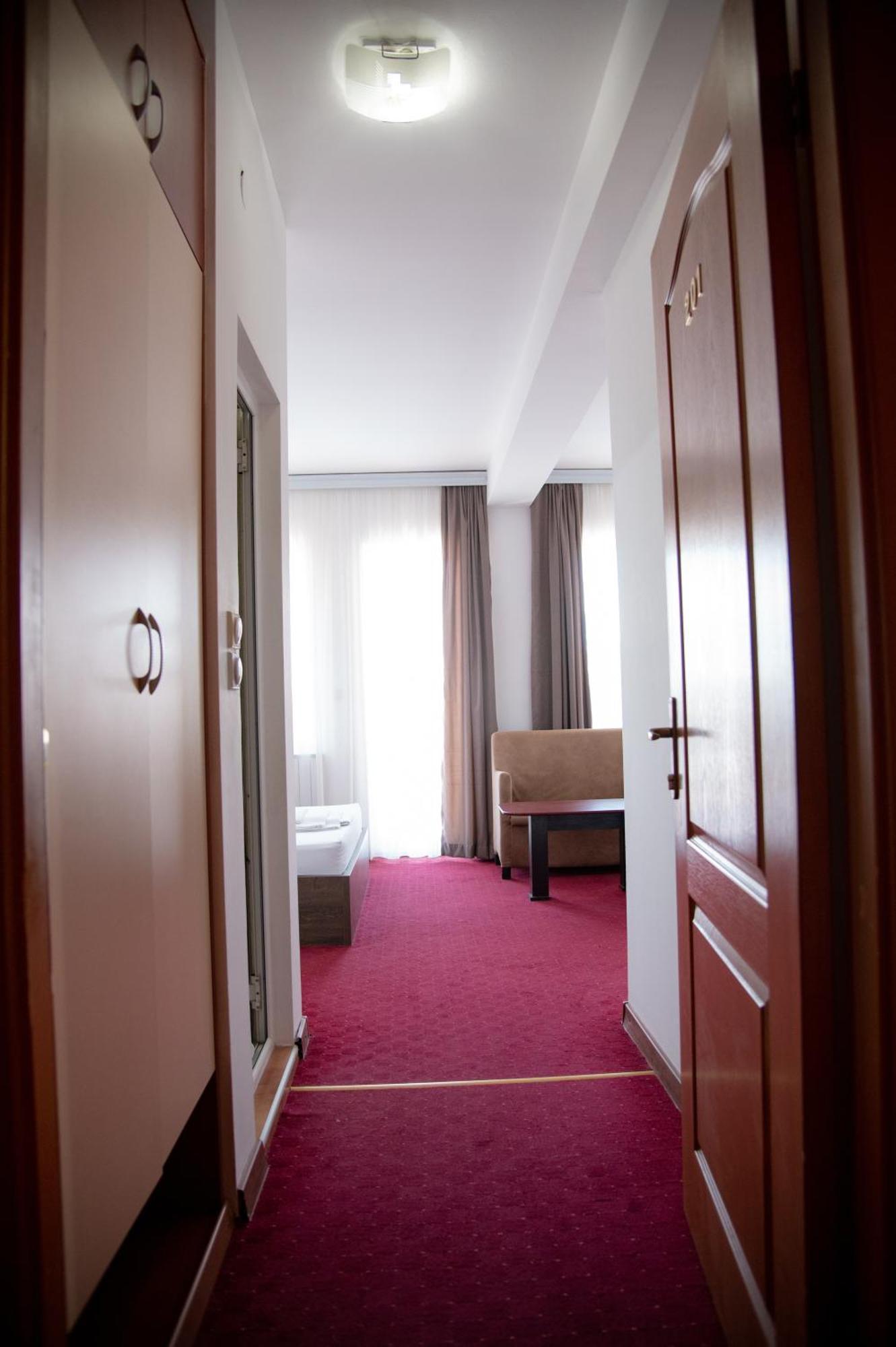 Hotel Istatov Nov Dojran Eksteriør bilde