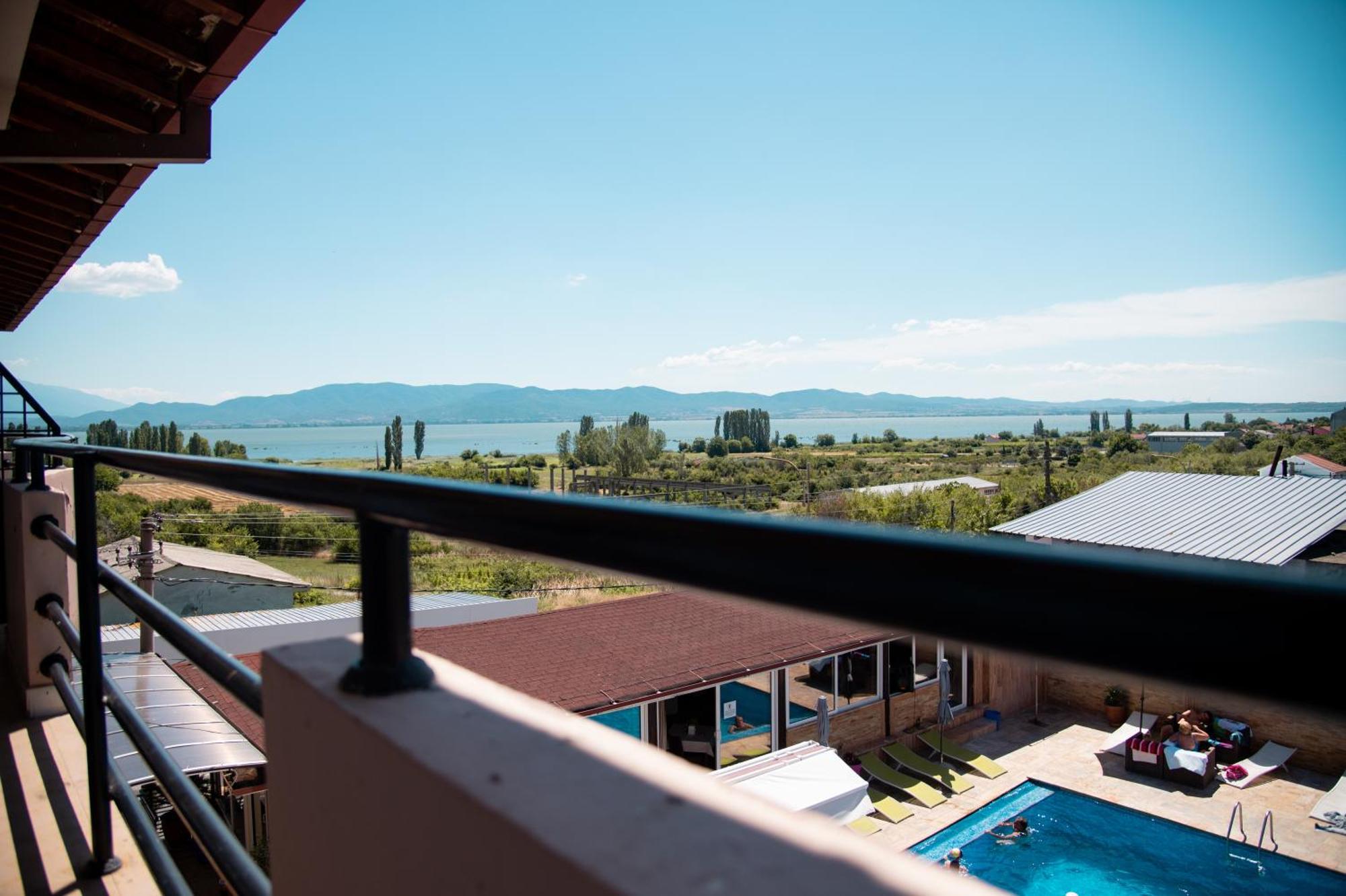 Hotel Istatov Nov Dojran Eksteriør bilde