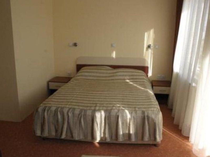 Hotel Istatov Nov Dojran Eksteriør bilde