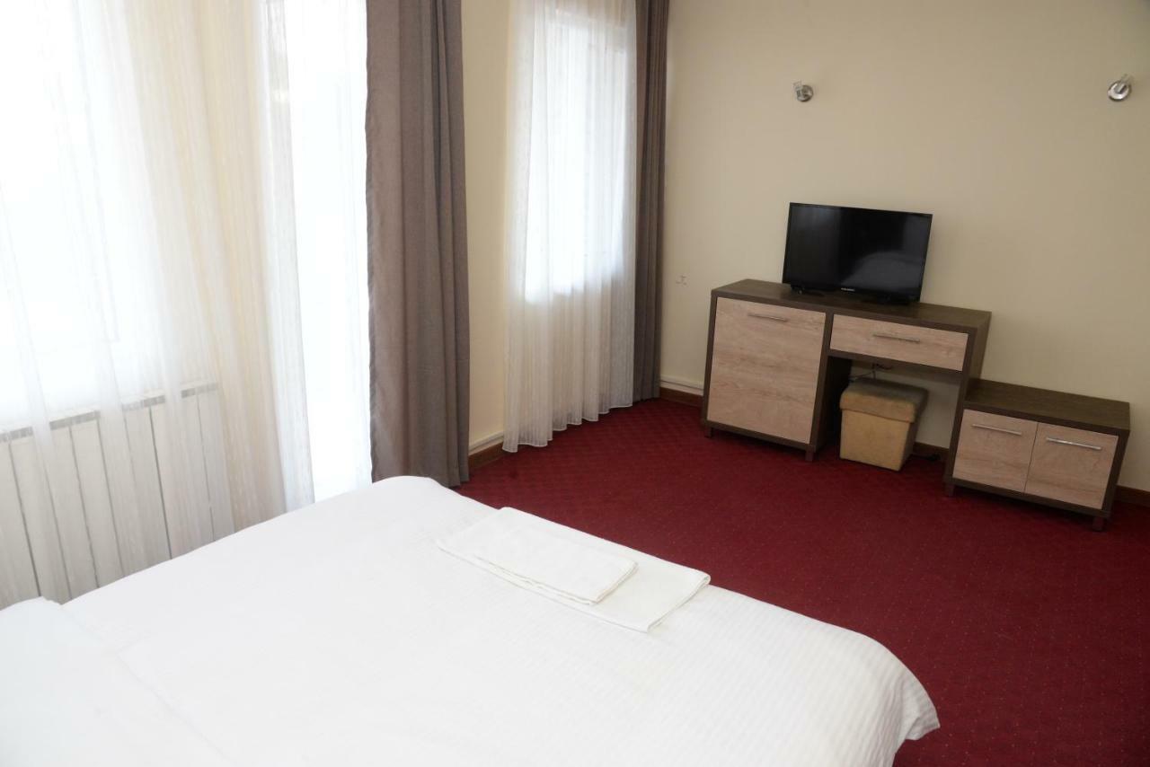 Hotel Istatov Nov Dojran Eksteriør bilde